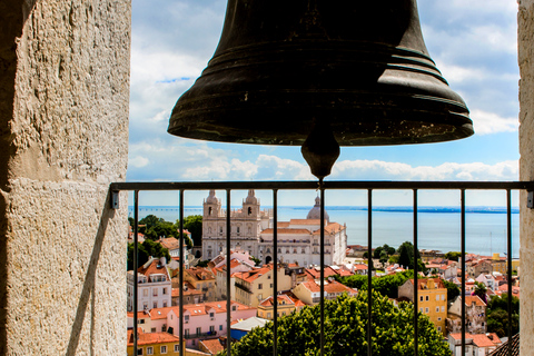 Lisboa: Bilhete &amp; Bebida na Igreja da Torre do Castelo de São Jorge