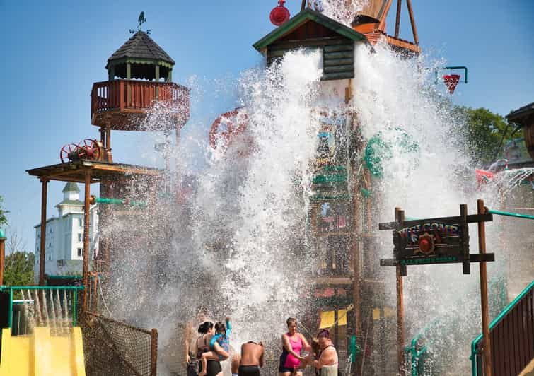 Pigeon Dollywood's Splash Country Eintrittskarte GetYourGuide