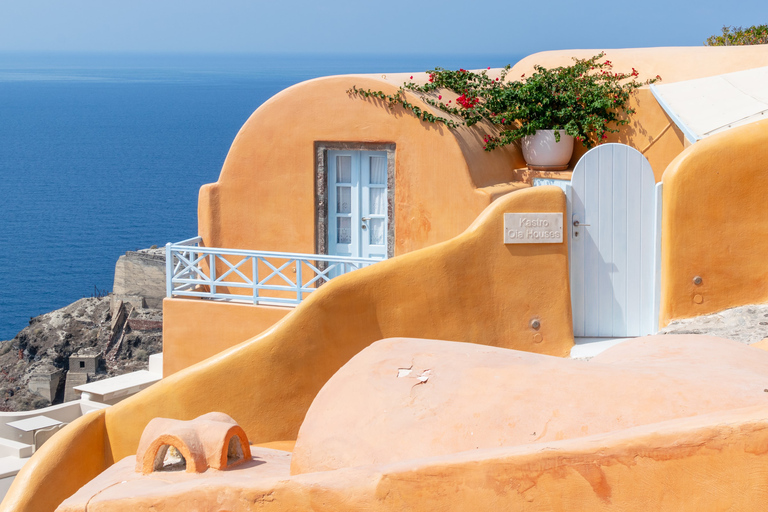 Thera: Santorini Highlights Private Custom Sightseeing Tour