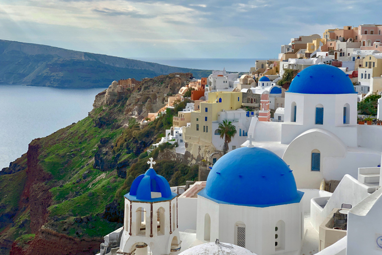 Thera: Santorini Highlights Private Custom Sightseeing Tour