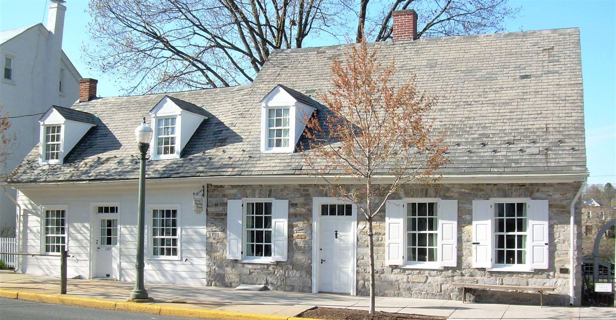 Lititz, Pensilvania, recorrido a pie de estructuras históricas - Housity