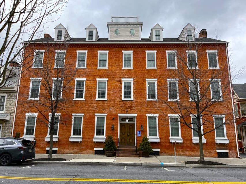 Lititz, Pensilvania, recorrido a pie de estructuras históricas - Housity