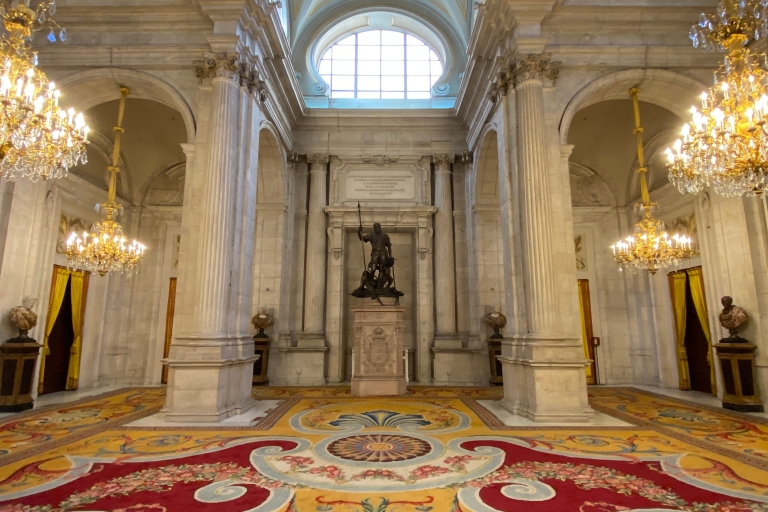 Madryt: Bilety do Pałacu Królewskiego i Zbrojowni oraz prywatna wycieczka