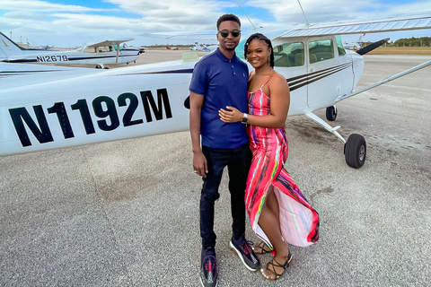 Miami Beach: Private Romantic Sunset Flight with ChampagneMiami: Private Romantic Sunset Flight with Champagne