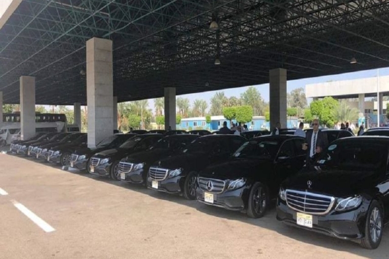Sharm el Sheikh: Privater Transfer vom/zum FlughafenTransfer mit dem normalen Auto