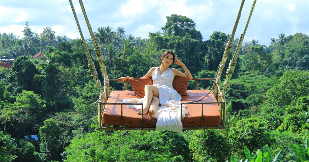 Zen Hideaway Ubud качели