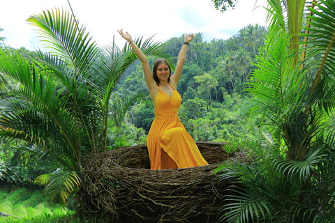 Huśtawka Aloha Ubud i rafting na białej wodzie