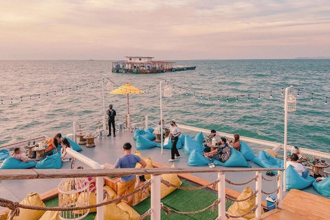 Pattaya City: Tappia Floating Cafe Pattaya Transfer &amp; DrinkTappia Floating Cafe Pattaya