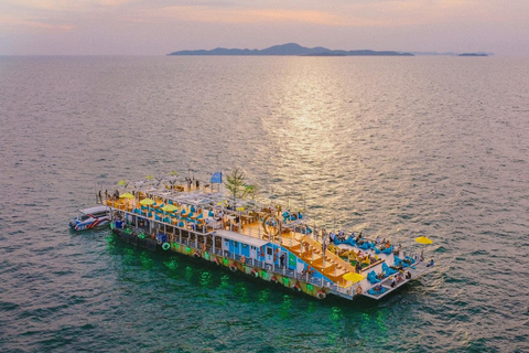 Città di Pattaya: Tappia Floating Cafe Pattaya Transfer &amp; DrinkCaffè galleggiante Tappia Pattaya