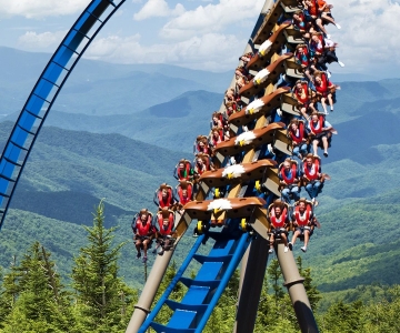 Pigeon Forge: Dollywood Theme Park Entry Ticket