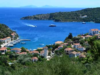 Kefalonia: Ithaca Cruise with Vathy and Swim Stops