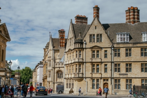 Oxford: Self Guided City Walk and Interactive Treasure Hunt