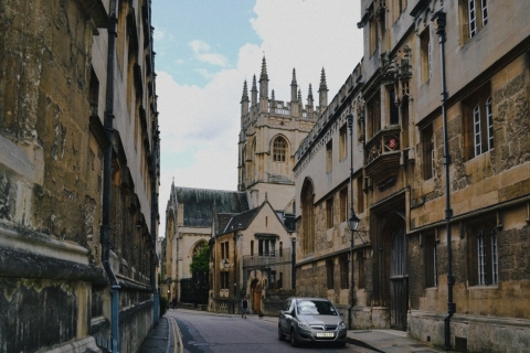 Oxford: Self Guided City Walk and Interactive Treasure Hunt