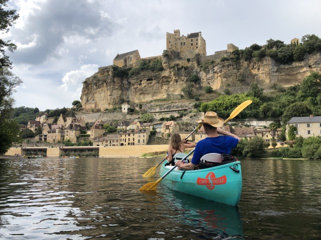 Visit Canoe ride at the foot of castles Cénac - Les Milandes in Beynac-et-Cazenac