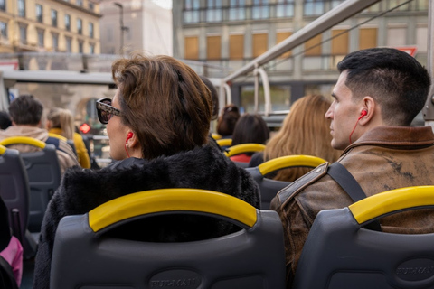 Milano: Hop-On Hop-Off-buss biljett för 24, 48, 72 timmar48-timmars rundtur i Milano med öppen turistbuss