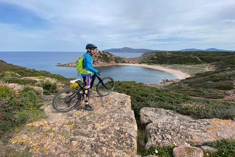 Van Alghero: begeleide e-biketour door Porto Ferro en Porticciolo