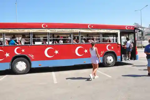 From City of Side: Cabrio Bus Safari & Boat Tour with Lunch