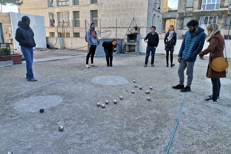 Marseille: Guided Pétanque Game with Local Aperitif