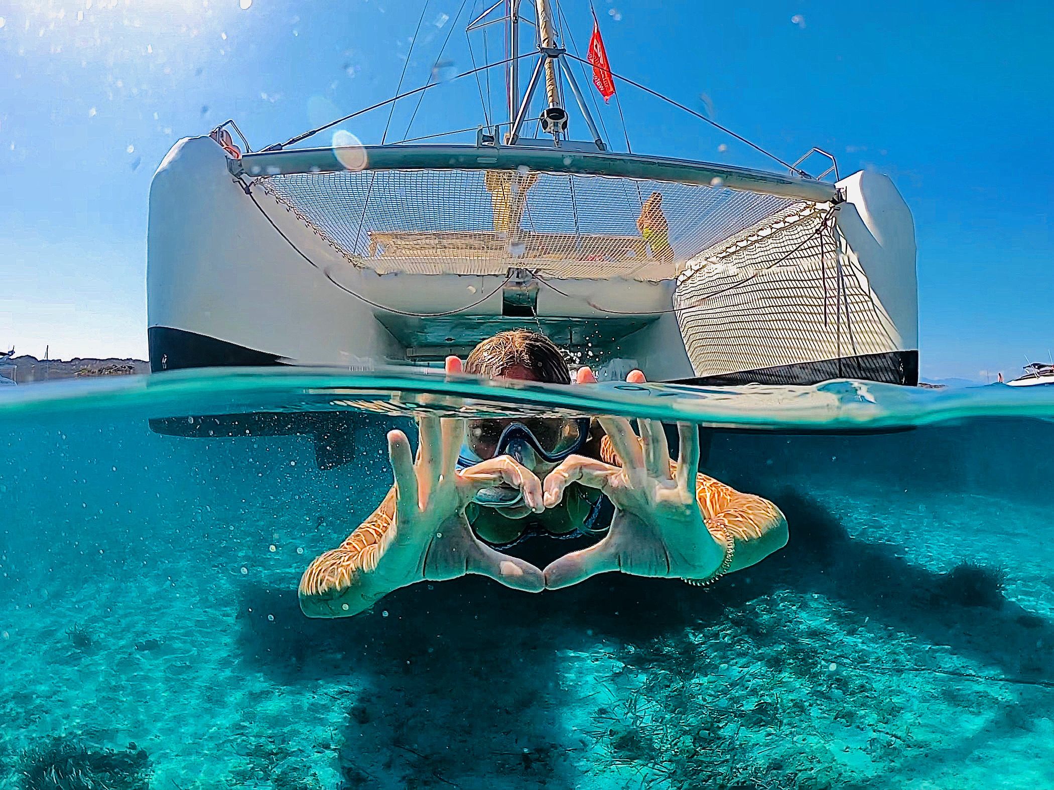 Von Palau aus: Maddalena Archipelago Katamaran Tour mit Mittagessen