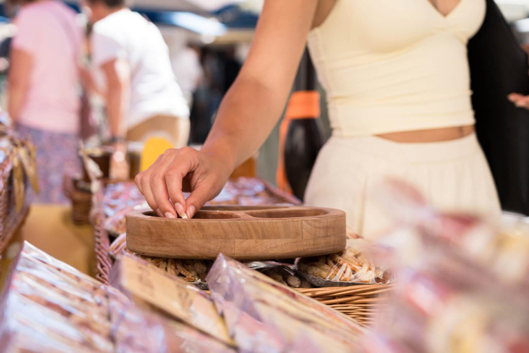 Dubrovnik Food Tour: Local Dishes & City Stories Tour in Spanish
