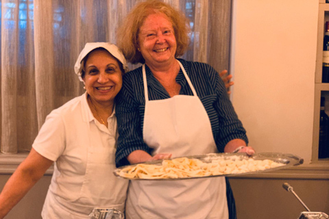 Rome: Fresh Pasta and Tiramisu Making Class with Fine Wine 7:00 PM Class