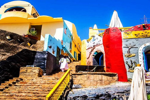 Asuán: Excursión de un día a un pueblo nubio con paseo en camello