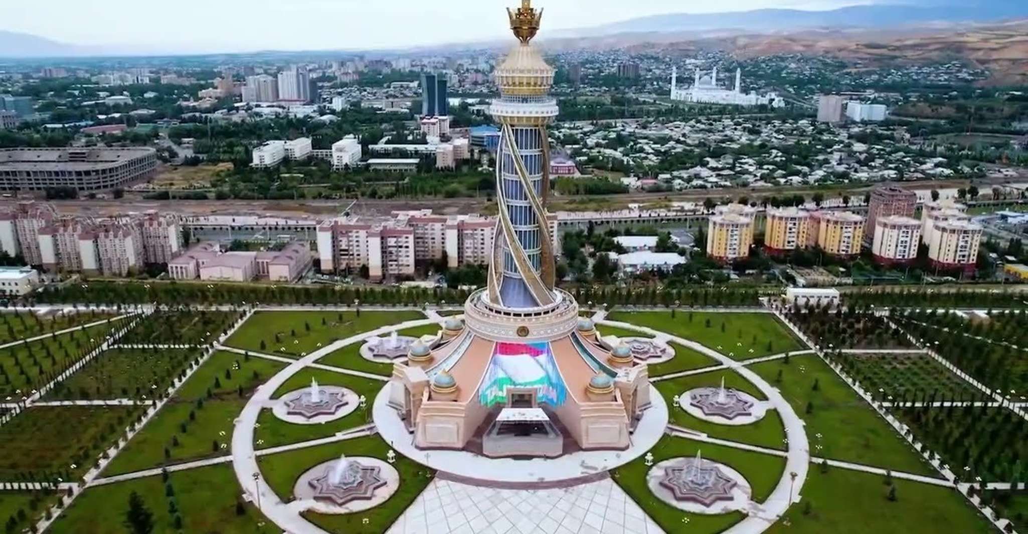 Dushanbe, visite de la ville avec déjeuner - Hizvo