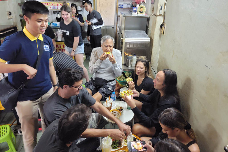 Street Food Saigon Night With Local Guide