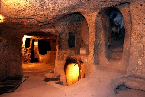 Van Antalya: tweedaagse trip naar Cappadocië met Cave HotelCappadocië 2-daagse trip met Cave Hotel