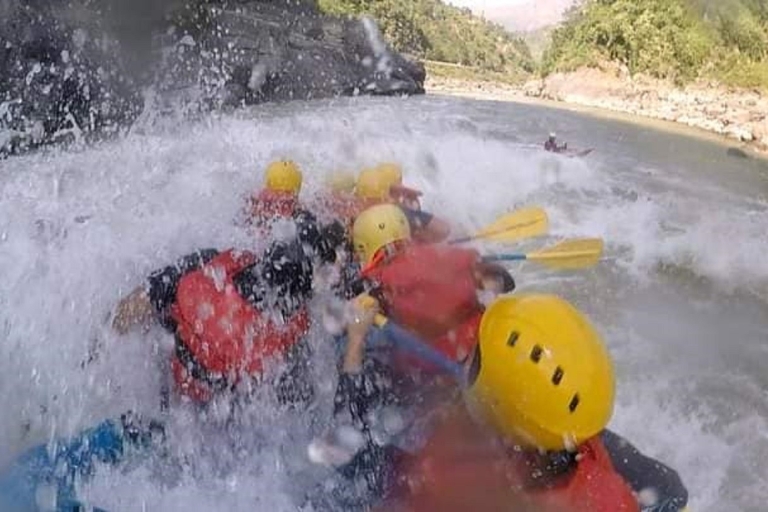 Een dag Trishuli River Rafting met privéauto