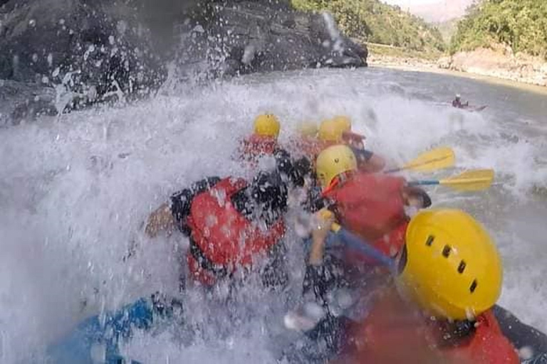 Un día de Rafting en el Río Trishuli con Coche Privado