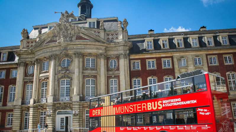 Munster: Hop-On Hop-Off Bus Tour with Day Ticket