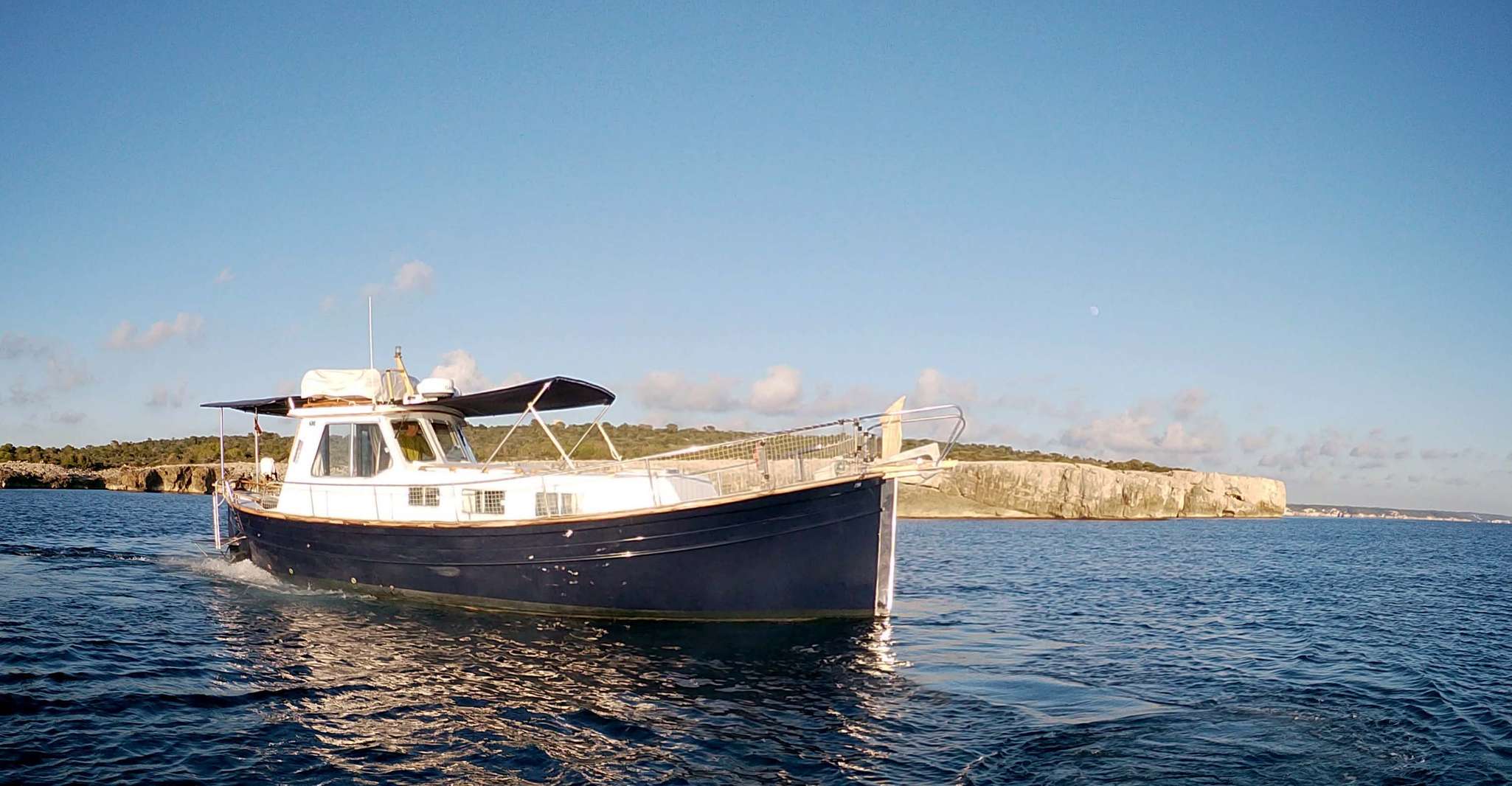 From Cala Galdana, Menorca Calas Boat Trip w/ Local Snacks - Housity