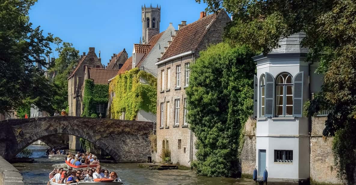 Bruges: Guided Walking Tour and Canal Boat Trip
