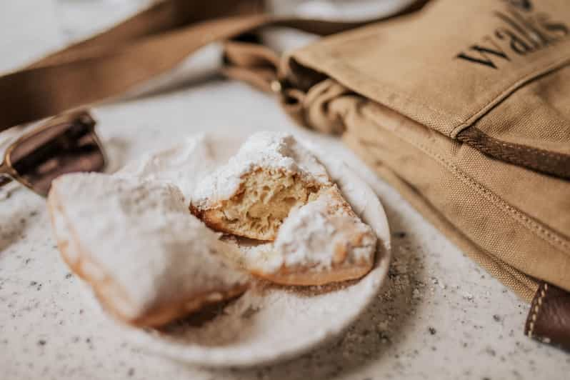 New Orleans: New Orleans: History and Food Walking Tour with Tasting |  GetYourGuide