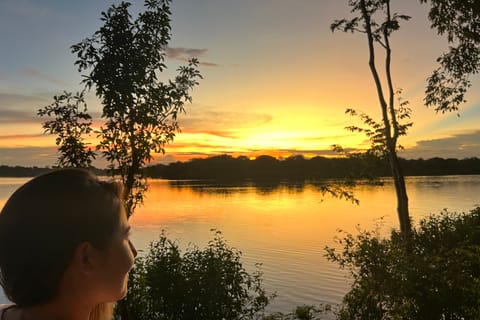Da Leticia: tour privato notturno del lago Amazon e Tarapoto