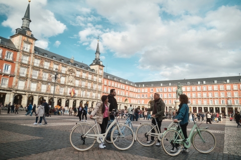 Madryt: Historyczna wycieczka rowerowa z przewodnikiem z tapas
