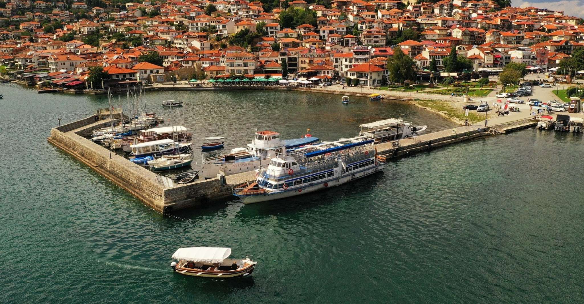 Ohrid, Old Town Panoramic Boat Cruise - Housity