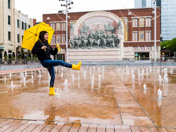 Fort Worth: Sundance Square Food, History, Architecture Tour