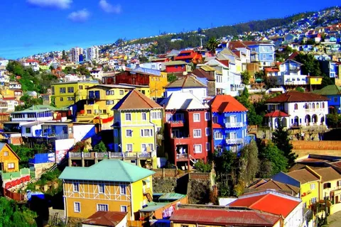 Valparaíso: Full-Day Private Tour with Funicular Ride
