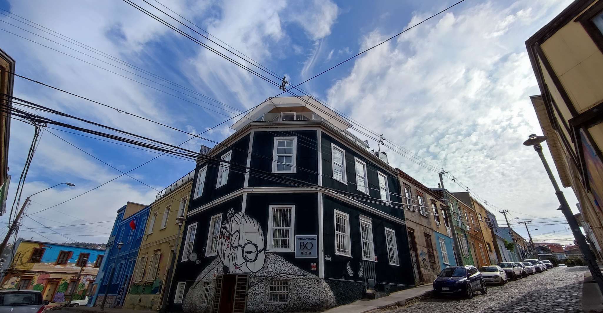 Valparaíso, Full-Day Private Tour with Funicular Ride - Housity