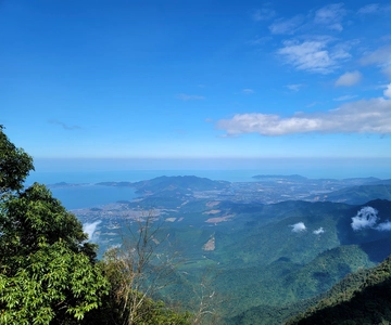 Desde Da Nang o Hoi An: Senderismo y Almuerzo en el Parque Nacional de Bach Ma