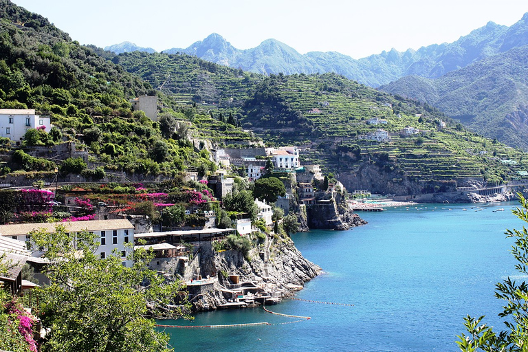 Depuis Naples : Journée en voiture privée sur la côte amalfitaine