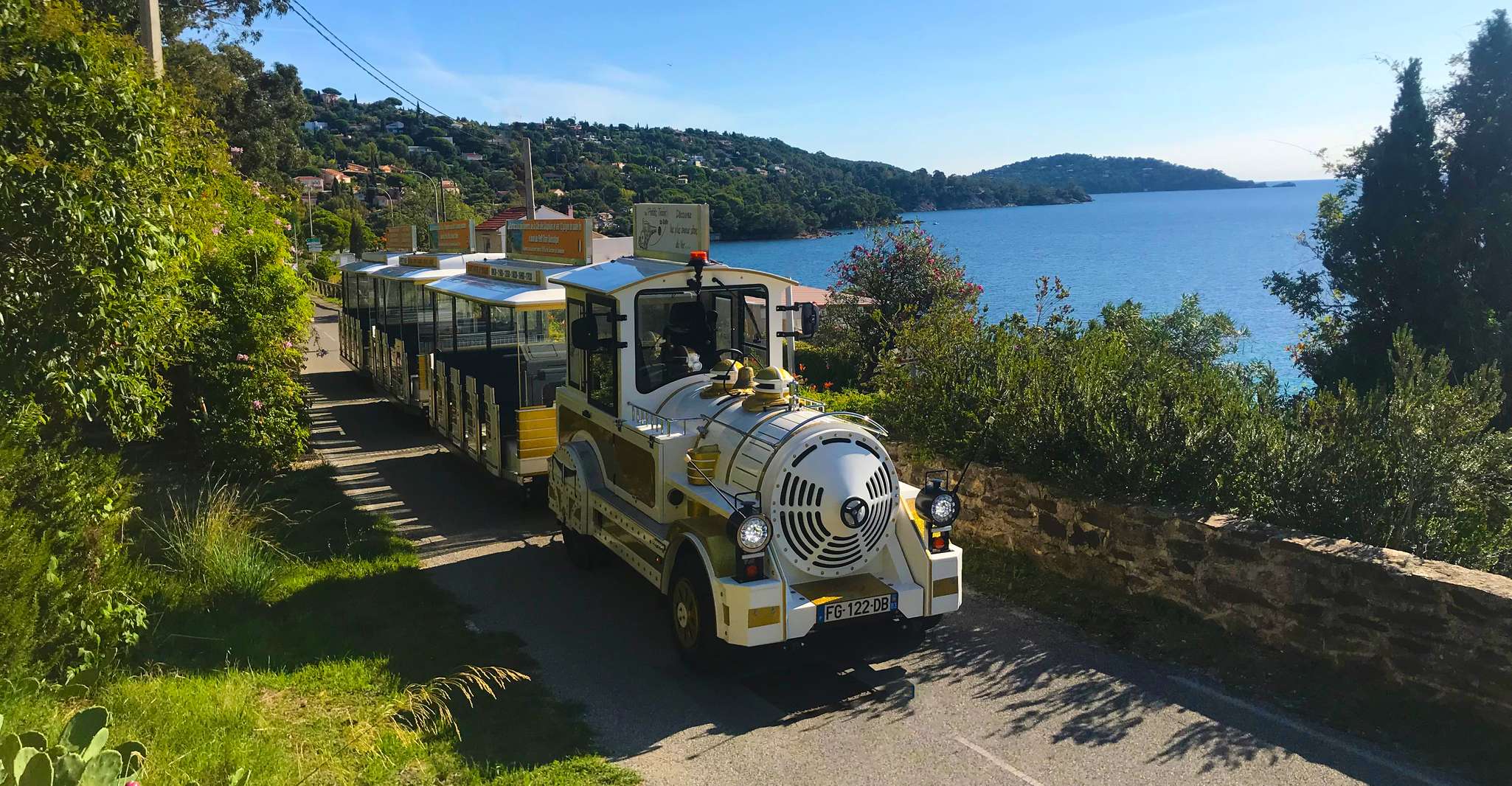 The Little Train of Lavandou's beaches - Housity