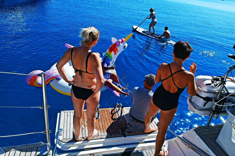 Heraklion: Dia Island Luxury Sailing Trip with Meal & Drinks