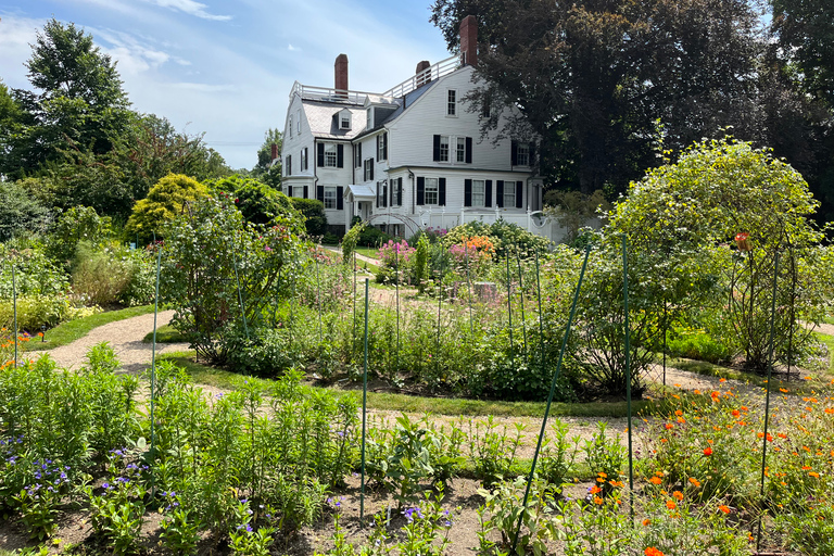 Boston: Guided Day Trip to Salem by Ferry