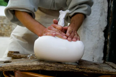 Minorque : Musée Binissuès et démonstration de fabrication de fromage