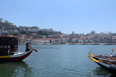Visite des deux rives du Douro à PortoVisite en anglais des deux rives du Douro à Porto