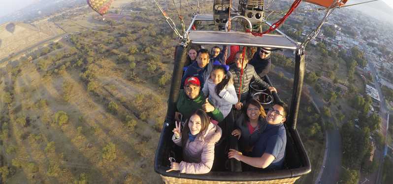 From Mexico City: Hot Air Balloon Adventure in Teotihuacan