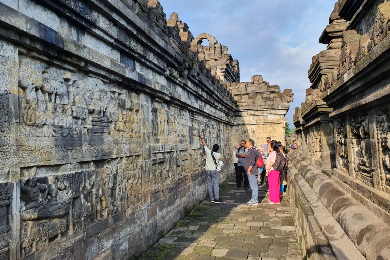 Yogyakarta: Borobudur halve dagtour all-inclusive